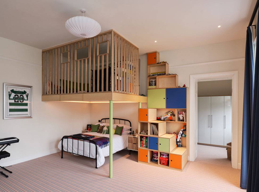 boys-bedroom-with-colourful-storage-and-mezzanine